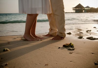 format beach wedding shoes 5ce3013bacaac