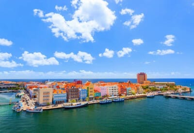 format downtown curacao 5d39bc8da1894