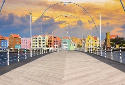 format pontoon bridge 5d35bab599454