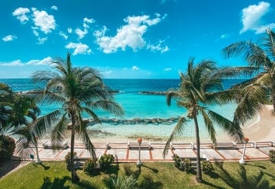20 reasons why New Yorkers will love Curacao - Avila Beach Hotel Curacao