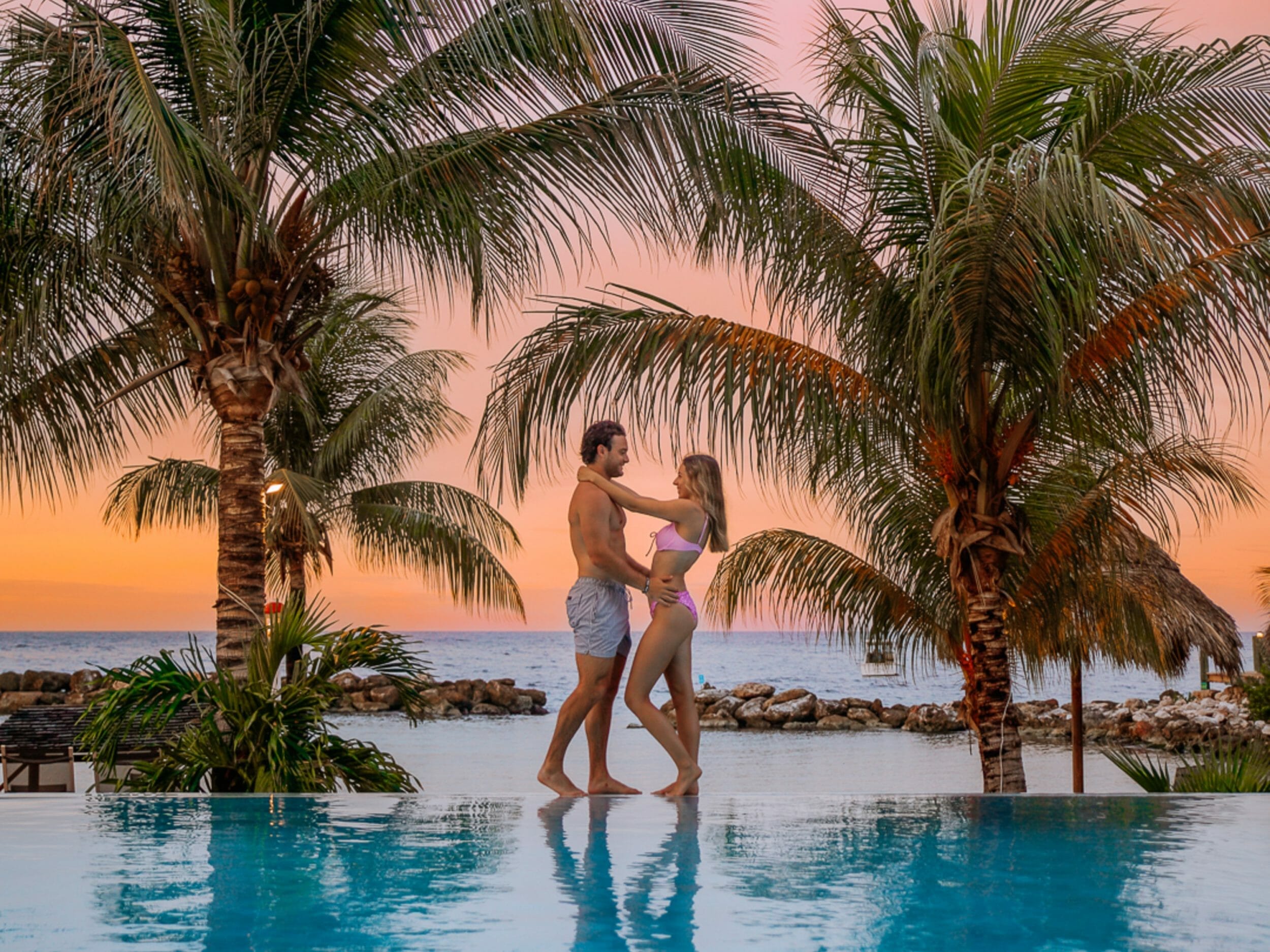 infinity pool 4 3