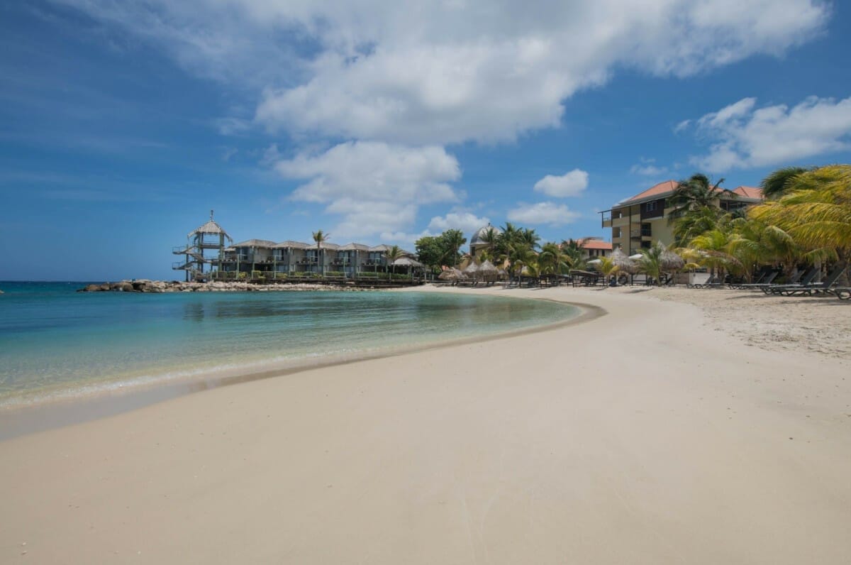 large avilas beach 5ee8e42a28a36