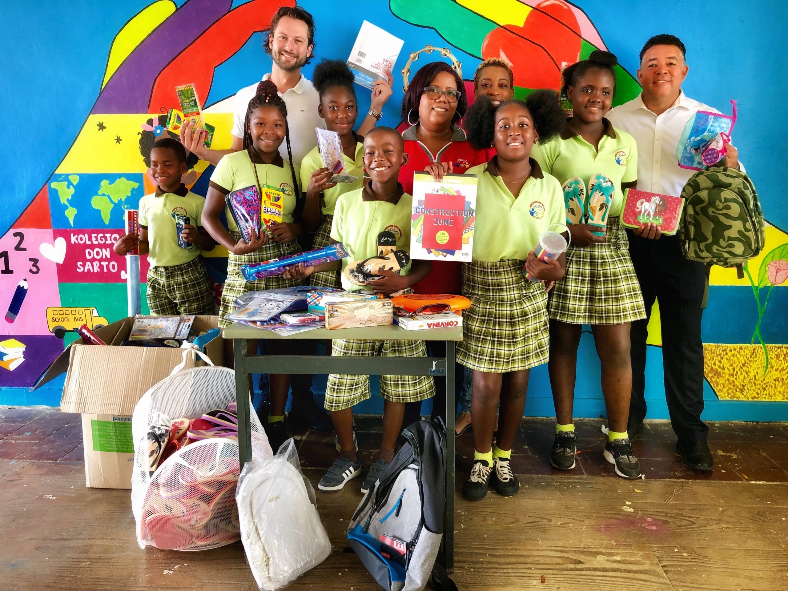 Kolegio Don Sarto school, Pack for a Purpose project