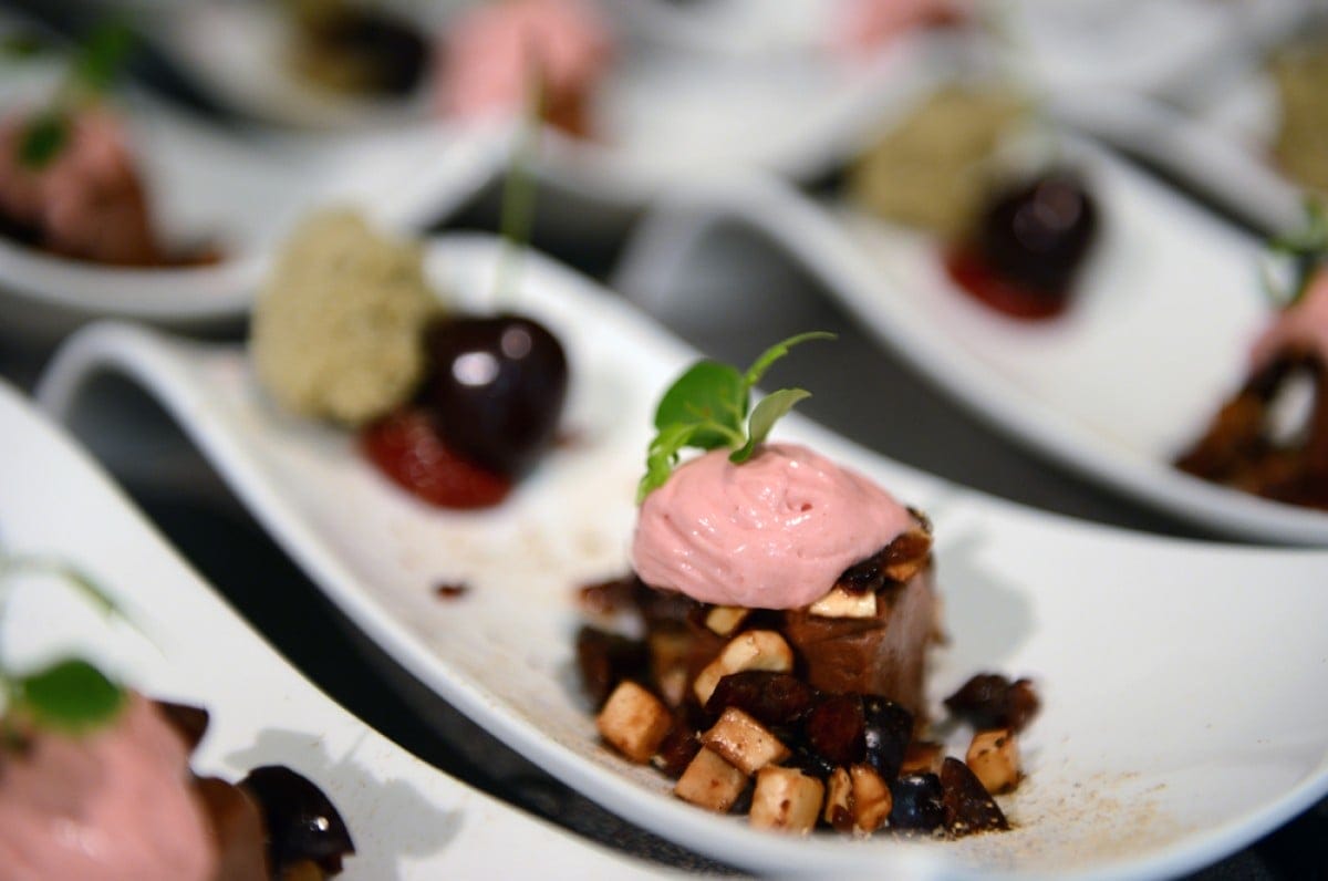 large c1dfc52cdfaede55f07730520c3eb261