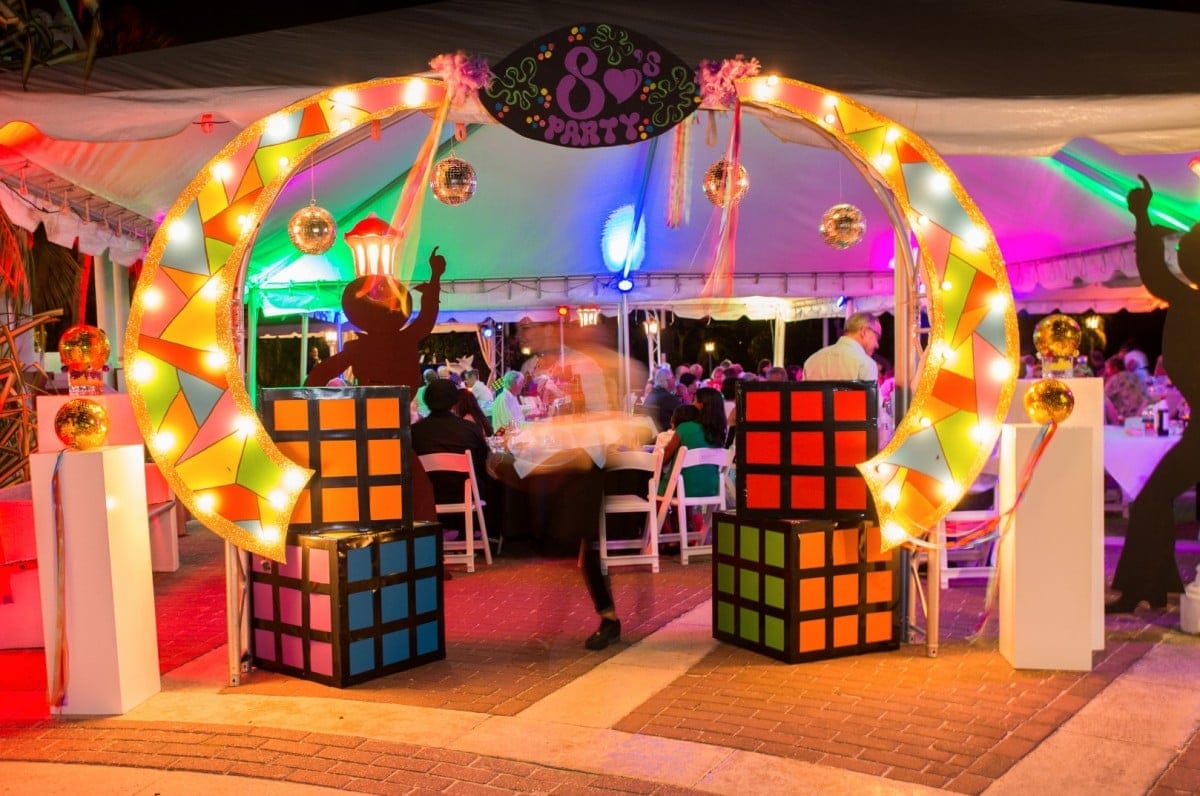 large fb0cc4419855e5cce2bb7779145a0d3b